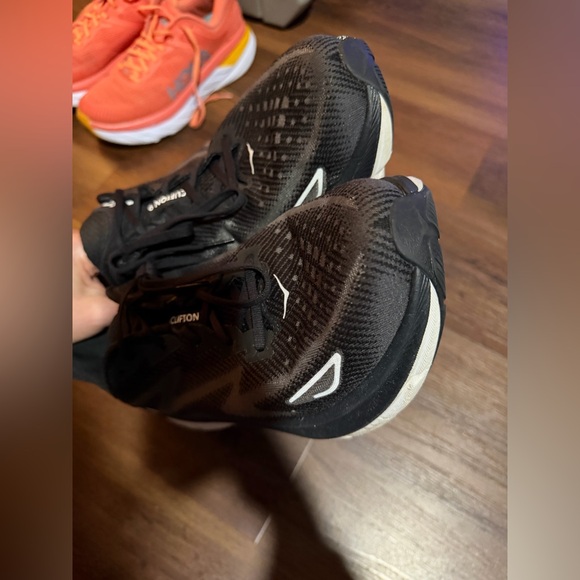 HOKA CLIFTON BLACK / WHITE LACE-UP SNEAKERS 11.5 running active casual $155 - Picture 7 of 7